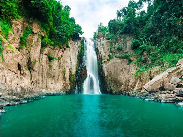 Waterfall Scenery Wallpaper by MywallpaperSho