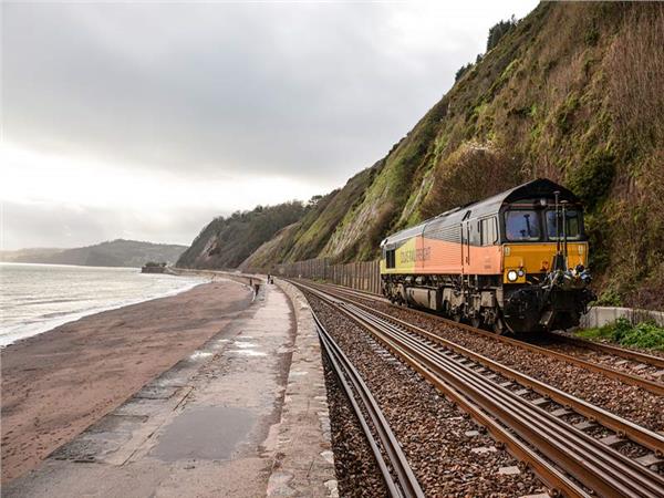 Train 005 Wallpaper by MywallpaperSho