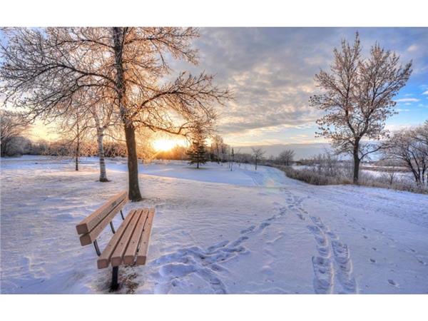 Bos Bir Bank Wallpaper by MywallpaperShop