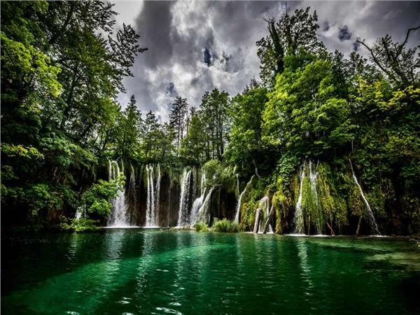 Waterfall Scenery Wallpaper by MywallpaperSho