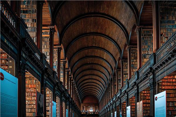 Derinlik Katan Kutuphane Wallpaper by MywallpaperShop