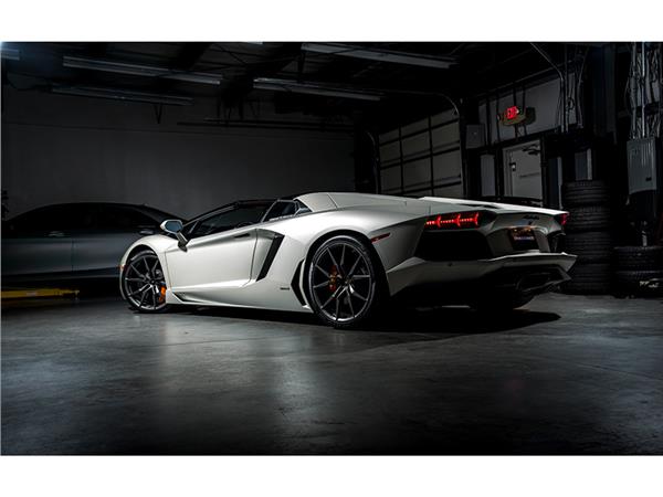 Spor Car 034 Wallpaper by MywallpaperShop