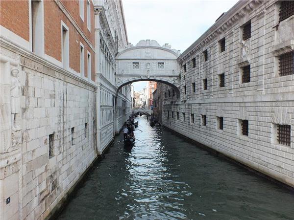Venice Italy City Scenery 0132 Wallpaper by MywallpaperSho