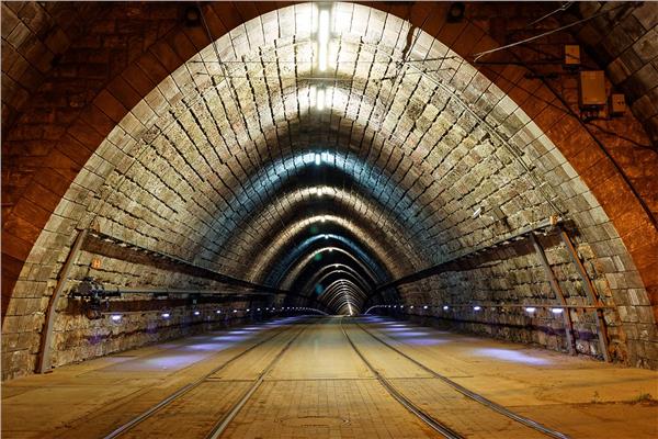 Train Tunneli 3D Wallpaper by MywallpaperShop