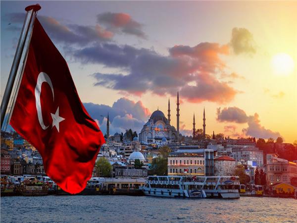 Istanbul Turkiye Bayragi Wallpaper by MywallpaperShop