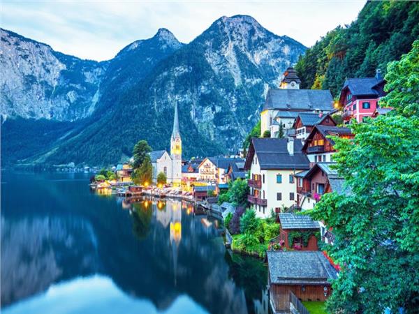 Hallstatt Nature Scenery 074 Wallpaper by MywallpaperShop